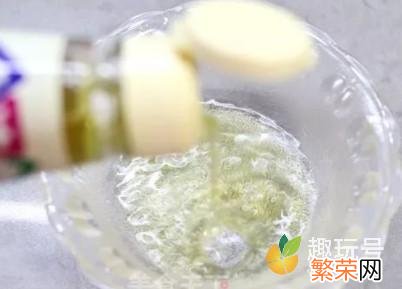 凉拌皮蛋怎么做好吃 豆腐皮蛋怎么凉拌好吃