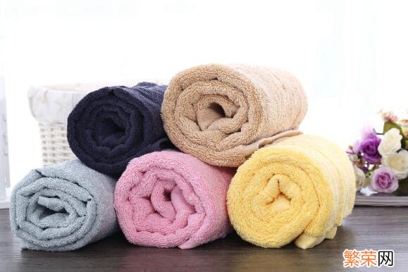 毛巾怎么叠枕头 宝宝毛巾定型枕折法