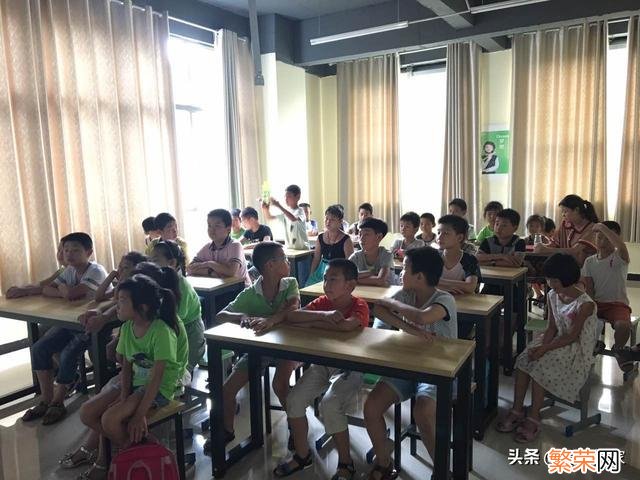 这50条朋友圈文案绝对引爆生源 暑期招生方案标题