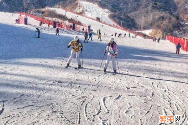 滑雪初学者去北京哪个滑雪场比较好 北京比较好的滑雪场