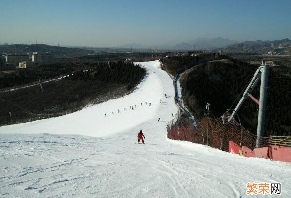 滑雪初学者去北京哪个滑雪场比较好 北京比较好的滑雪场