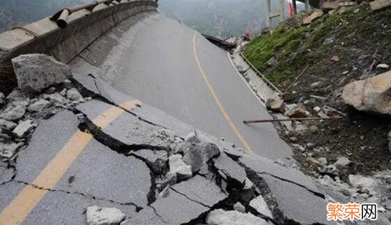 地震前有哪些异常征兆 地震前异常征兆介绍