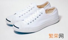 白鞋怎么存放 正确储存白鞋的步骤