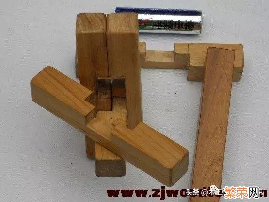 12根鲁班锁有哪几种 鲁班锁12根拼装步骤图