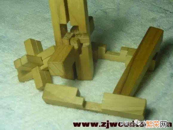 12根鲁班锁有哪几种 鲁班锁12根拼装步骤图