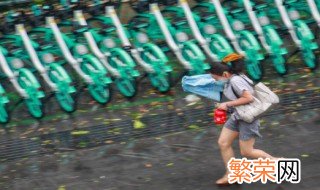 暴雨红色预警降水量多少 暴雨红色预警降水量简述