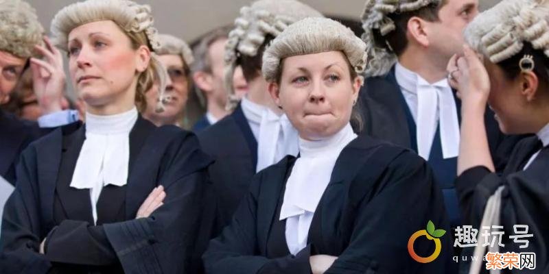 在英国工作的收入大概是怎样的 英国普通人一个月工资