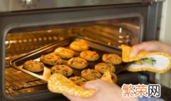 烤箱烤烧饼上下火温度多少合适 烤箱烤烧饼上下所需要温度