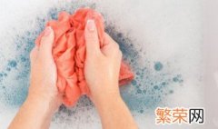 红油滴在衣服怎么洗 红油滴在衣服上的清洗方法