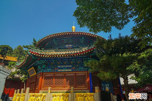 北京烧香拜佛去哪比较灵 北京四大最灵的寺庙