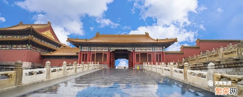 在我国建筑中多用什么形状排水 在我国古建筑中多用什么的形状排水