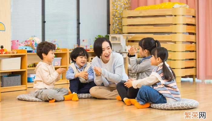 幼儿园一日生活流程表冬季 幼儿园一日生活流程表