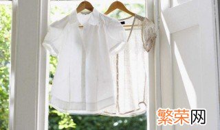 衣服掉色如何处理 衣服掉色可以这样洗