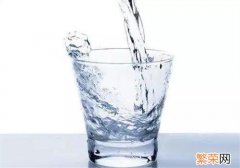 每天的第一杯水应该怎么喝 每天的第一杯水应该喝什么