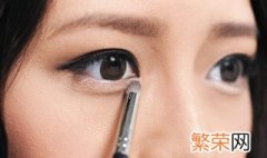 介于桃花眼和杏眼之间的是什么眼 杏仁眼和桃花眼的区别是什么