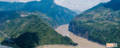 长江中上游水能资源丰富的原因 长江中上游水能资源丰富的原因有