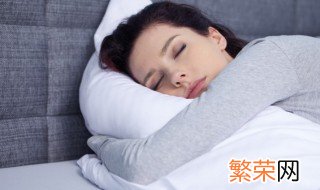 梦见被猫咬是什么预兆 女人梦见被猫咬是什么预兆