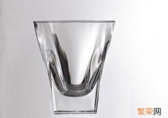 高硼硅玻璃杯可以放微波炉加热吗 玻璃杯可以放微波炉加热吗