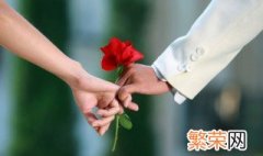 夫妻之间送什么花最好 情侣之间送什么花好