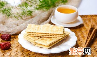 饼干可以带到飞机上吗 饼干可以带上飞机吗?