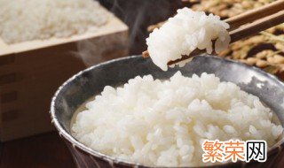 蒸米饭可以放食用油吗 蒸米饭能放黄油吗