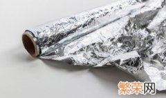 锡箔纸和铝箔纸有什么区别,哪个能使银手镯变白亮 锡箔纸和铝箔纸有什么区别