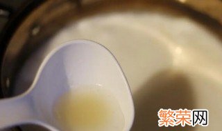 鱼胶粉怎么用冷水化开 鱼胶粉用冷水还是热水