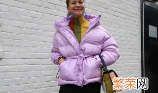 羽绒服变黄了能洗掉吗 羽绒服变黄能干洗掉么