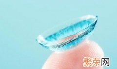 隐形眼镜可以用水泡一晚吗 隐形眼镜可以用水泡一晚上吗