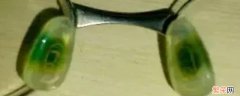 眼镜有铜绿要换镜架吗 眼镜架有铜绿怎么办