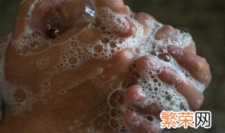 打印机墨水弄手上怎么洗 打印机墨水弄手上的清洗方法