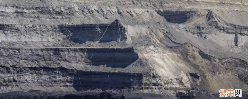 煤层为何有几百米厚 煤层为什么这么厚