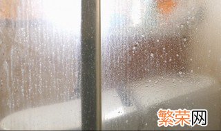 如何祛除浴室玻璃水垢 浴室玻璃顽固水垢清除妙招