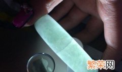 咋选玉手镯 选玉手镯的方法