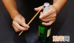 没有瓶起子怎么开啤酒 其他开啤酒的方法