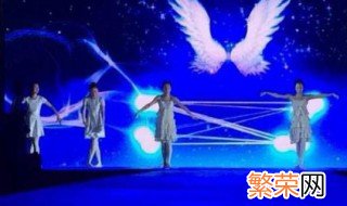 年会表演什么节目比较好 公司年会表演什么节目比较好