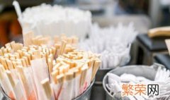 如何去除筷子上的霉菌斑 筷子有霉斑怎么去除 筷子发霉应该更换