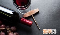 螺旋开红酒的正确方法 关于螺旋开红酒的正确方法