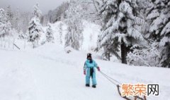 形容下雪的简短句子唯美 形容下雪的简短句子