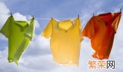 水果汁弄衣服上怎么洗掉 水果汁弄衣服上怎么洗掉枇杷核能吃吗