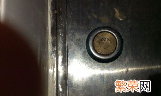 钥匙断在锁心里怎么取出来 钥匙断在锁心里取不出来怎么办