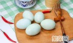 怎么防止腌蛋发臭 腌制臭蛋的最佳方法