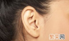 佩戴人工耳蜗应注意什么 在外活动佩戴人造耳蜗需要注意些什么