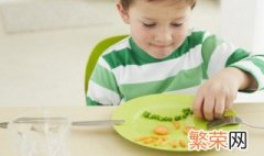 幼儿吃饭时挑食怎么解决问题 幼儿吃饭时挑食怎么解决