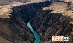 龙羊峡在青海省哪个县 龙羊峡在青海省哪个市