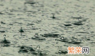 下雨天的说说朋友圈 下雨天的朋友圈说说集锦