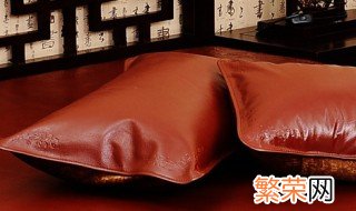 牛皮枕套保养方法 牛皮枕头套怎么清洗