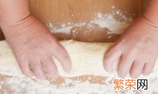 肉盒子和面制作视频 做肉盒子怎么和面