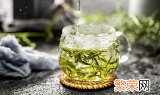 怎样去茶杯里的茶垢 如何去除茶杯里的茶垢