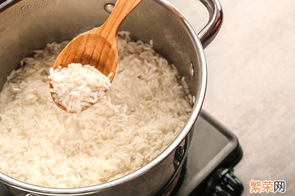 煮米饭放多少水小技巧 煮好米饭的窍门